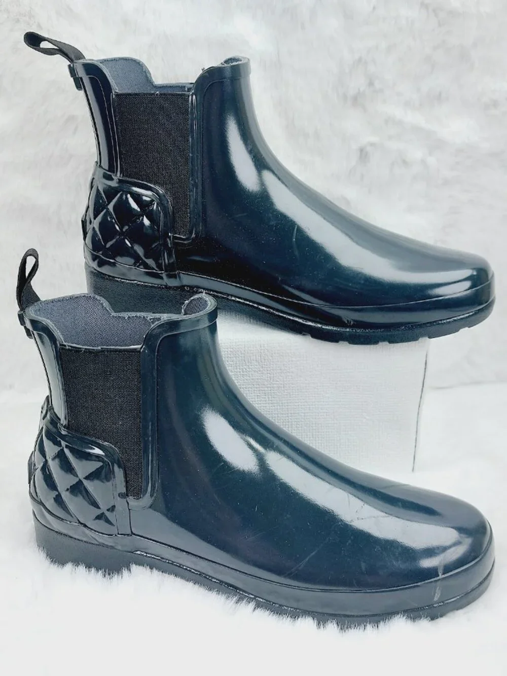 Hunter Women's Black Refined Gloss Quilted Ankle Chelsea Rain Boots Size 8